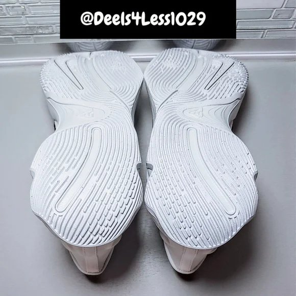 Nike Giannis Immortality 4 Mens Size 11 White Pure Platinum - Picture 6 of 6